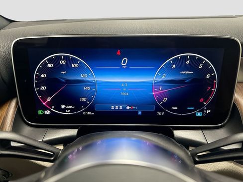 Certified 2026 Mercedes-Benz GLC 300 image 33