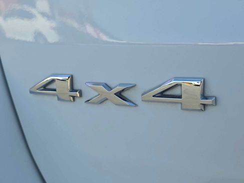 Used 2021 Jeep Grand Cherokee Limited AWD/4WD image 14