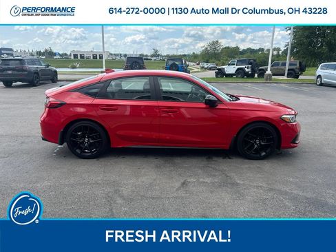 Used 2024 Honda Civic Sport image 3