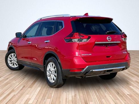 Used 2017 Nissan Rogue SV AWD/4WD image 10