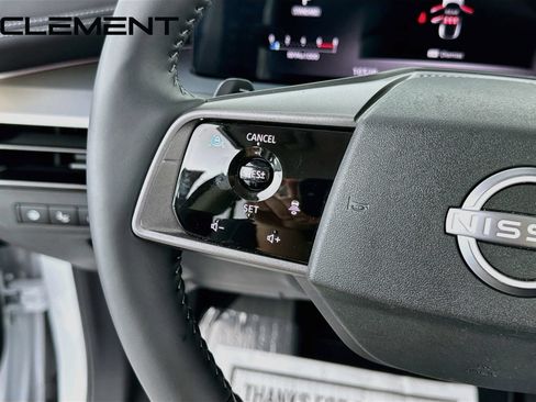 Used 2025 Nissan Murano Platinum w/ Cargo Package AWD/4WD image 15