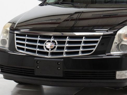 Used 2008 Cadillac DTS Limousine FWD image 11