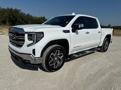 Used 2024 GMC Sierra 1500 SLT w/ SLT Premium Plus Package