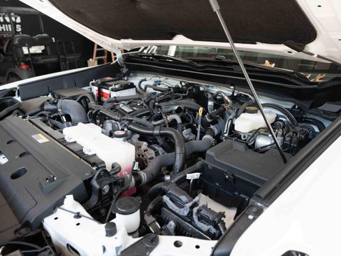 Used 2024 Toyota Tacoma TRD Sport w/ TRD Sport Premium Package AWD/4WD image 31