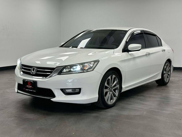 Used 2013 Honda Accord Sport image 2