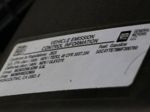 Used 2021 Chevrolet Silverado 3500 LT w/ Convenience Package image 13