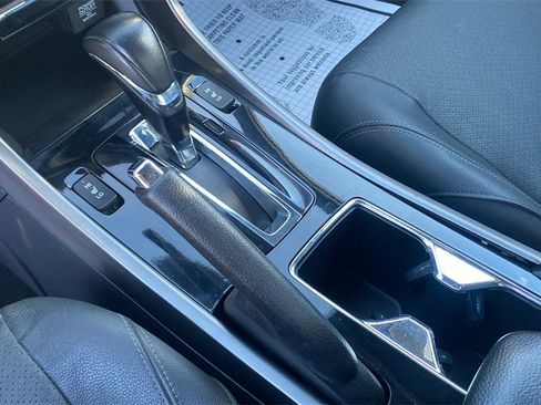 Used 2017 Honda Accord EX-L image 20