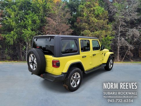 Used 2022 Jeep Wrangler Unlimited Sahara w/ LED Lighting Group image 17
