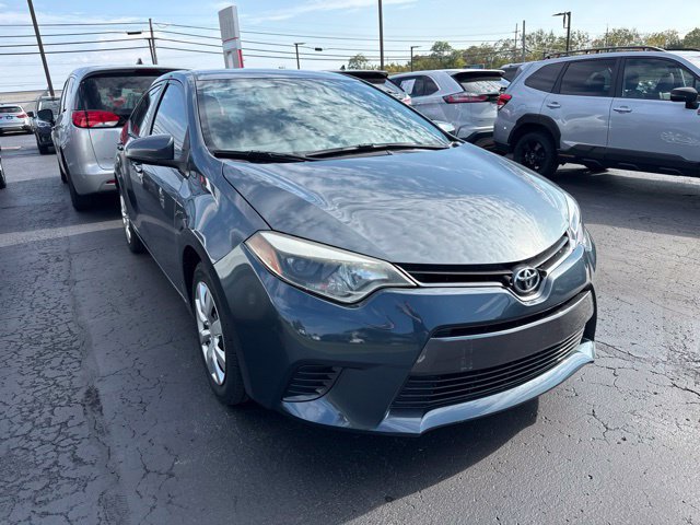 Used 2016 Toyota Corolla LE FWD image 1