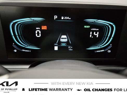 New 2026 Kia Niro LX FWD image 18