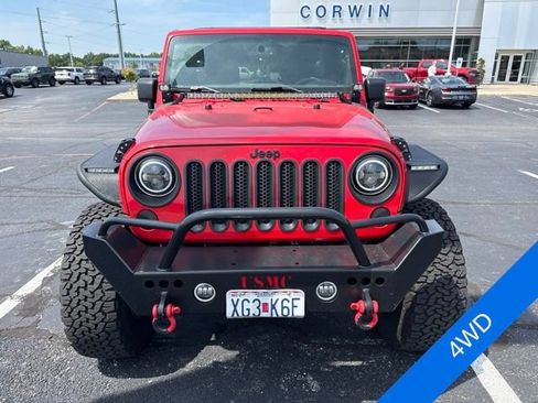 Used 2015 Jeep Wrangler Unlimited Sport w/ Quick Order Package 24S AWD/4WD image 2