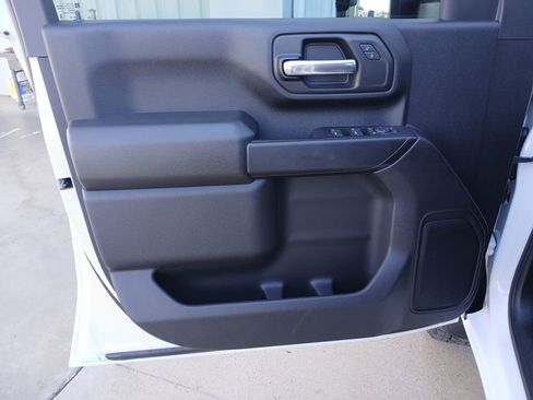 Certified 2025 Chevrolet Silverado 2500 Custom w/ Custom Value Package image 22