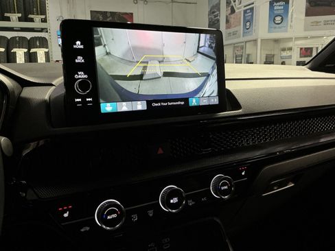 Used 2024 Honda CR-V Sport Touring image 27