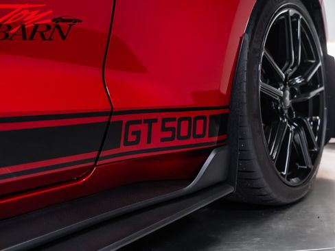 Used 2021 Ford Mustang Shelby GT500 w/ Technology Package RWD image 15