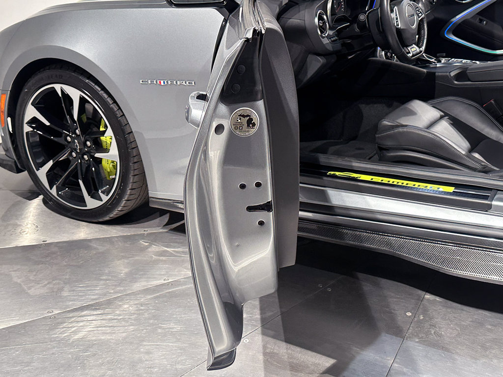 Used 2023 Chevrolet Camaro SS RWD image 47