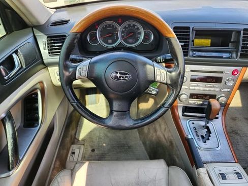 Used 2005 Subaru Outback 3.0R AWD/4WD image 27