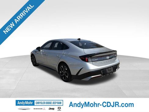 Used 2025 Hyundai Sonata SEL AWD/4WD image 5