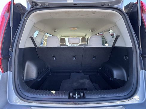Used 2022 Kia Soul LX image 11