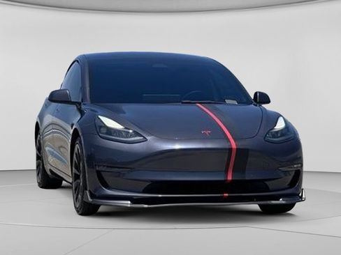 Used 2022 Tesla Model 3 Long Range AWD/4WD image 6