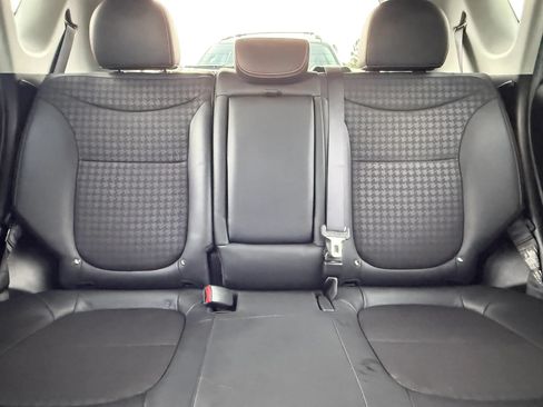 Used 2017 Kia Soul ! FWD image 22