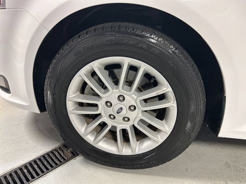 Used 2019 Ford Flex SEL w/ Class III Trailer Tow Package AWD/4WD image 9