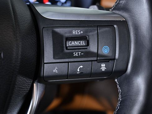 Used 2023 INFINITI QX60 Sensory w/ Vision Package AWD/4WD image 12