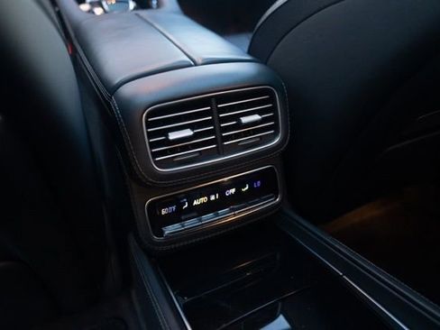 Used 2021 Mercedes-Benz Maybach GLS 600 4MATIC image 50