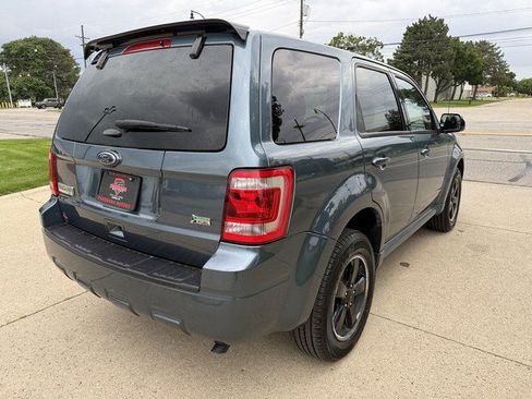 Used 2012 Ford Escape XLT w/ Sport Appearance Pkg AWD/4WD image 5