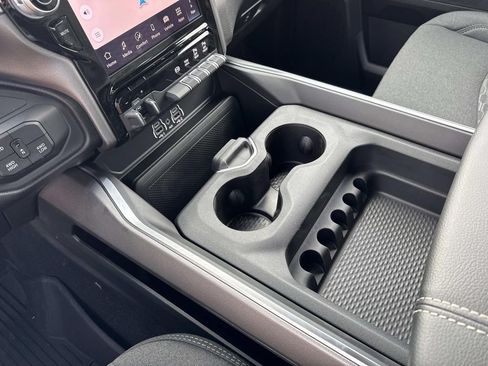 New 2026 RAM 2500 Big Horn AWD/4WD image 45