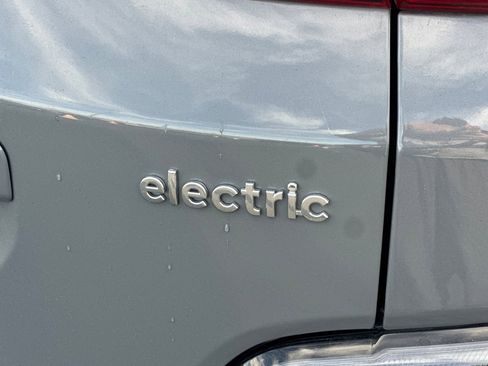 Certified 2022 Hyundai Kona SEL w/ Convenience Package image 47