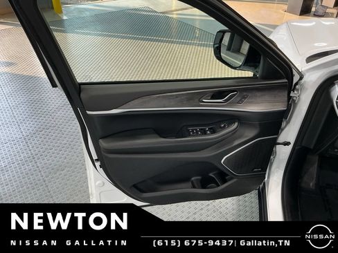 Used 2024 Jeep Grand Cherokee Limited 4xe AWD/4WD image 53