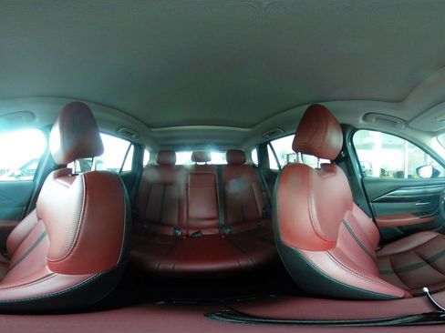 Used 2025 MAZDA CX-50 2.5 Hybrid w/ Premium Plus Pkg image 44