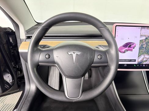 Used 2018 Tesla Model 3 Long Range RWD image 21