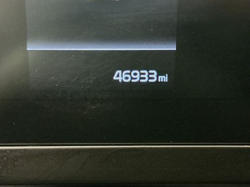 Used 2024 Kia Sportage LX image 19