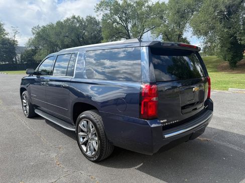 Used 2019 Chevrolet Suburban Premier image 7