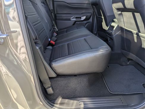 New 2025 Ford Ranger Lariat w/ FX4 Off-Road Package image 34