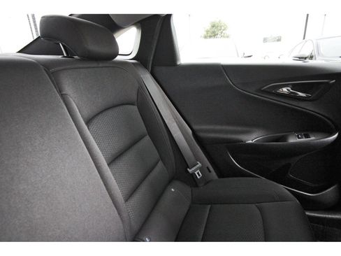 Used 2024 Chevrolet Malibu RS FWD image 15