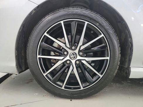 Used 2023 Toyota Camry SE w/ Convenience Package image 32