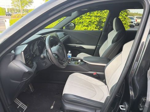 Used 2024 Lexus TX 500h AWD w/ Technology Package image 5