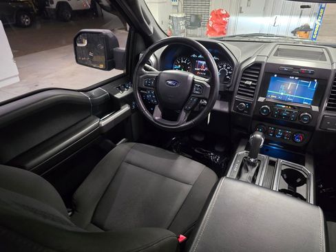 Used 2019 Ford F150 XLT w/ Equipment Group 302A Luxury RWD image 42
