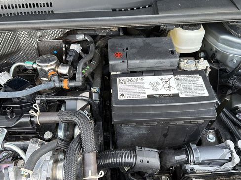 Used 2024 Toyota Corolla LE FWD image 33