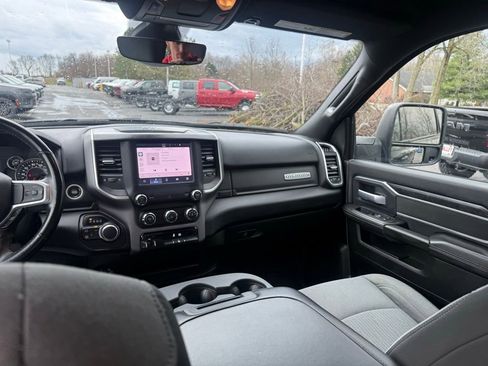 Used 2024 RAM 2500 Big Horn image 30