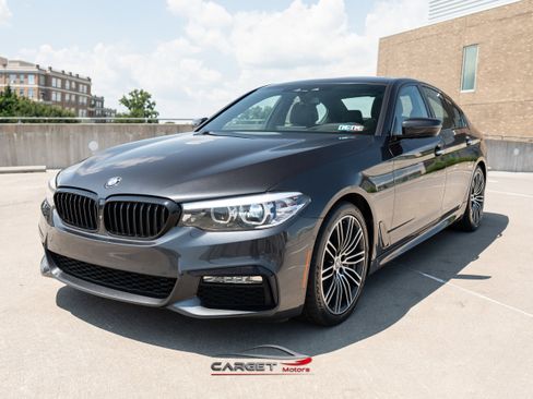Used 2018 BMW 540i xDrive image 3