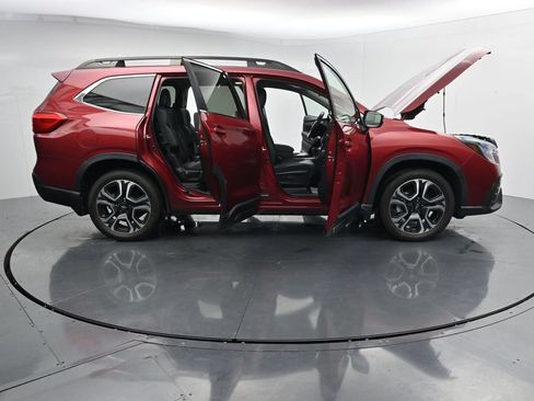 Used 2023 Subaru Ascent Limited AWD/4WD image 41