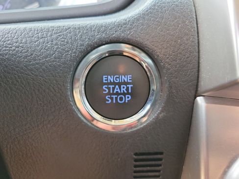 Used 2022 Toyota 4Runner Limited image 29