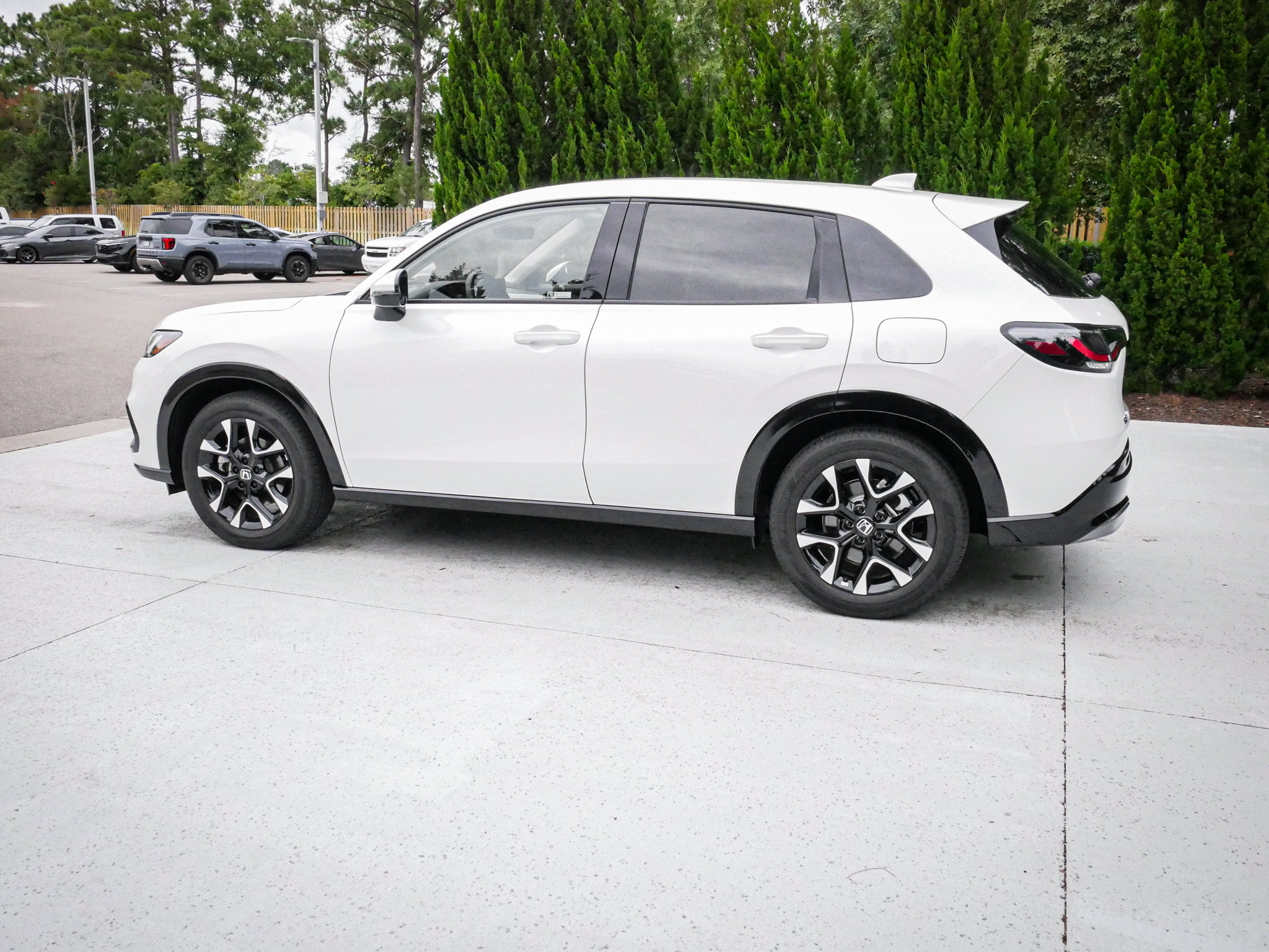 Certified 2026 Honda HR-V EX-L image 6