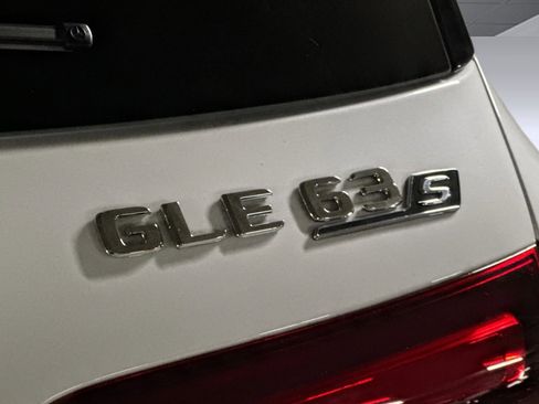 Certified 2025 Mercedes-Benz GLE 63 AMG S image 19