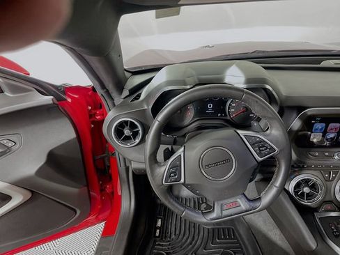 Used 2018 Chevrolet Camaro SS RWD image 22
