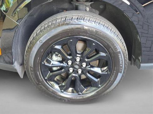 Used 2024 Ford Maverick Lariat w/ Black Appearance Package FWD image 23