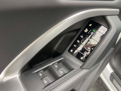 Certified 2025 Audi Q5 Premium Plus w/ Premium Plus image 21